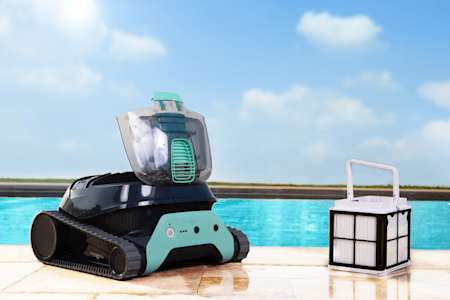 Dolphin Liberty 200 Cordless Robotic Pool Cleaner (Up to 10m Pools)