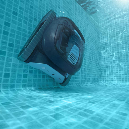 Dolphin Liberty 200 Cordless Robotic Pool Cleaner (Up to 10m Pools)