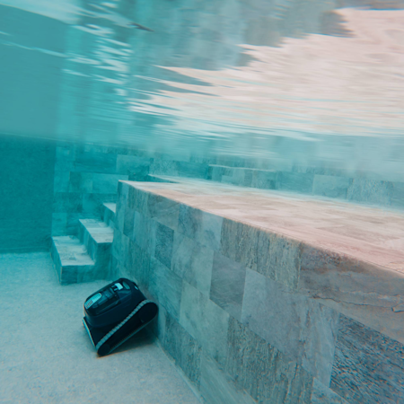 Dolphin Liberty 200 Cordless Robotic Pool Cleaner (Up to 10m Pools)